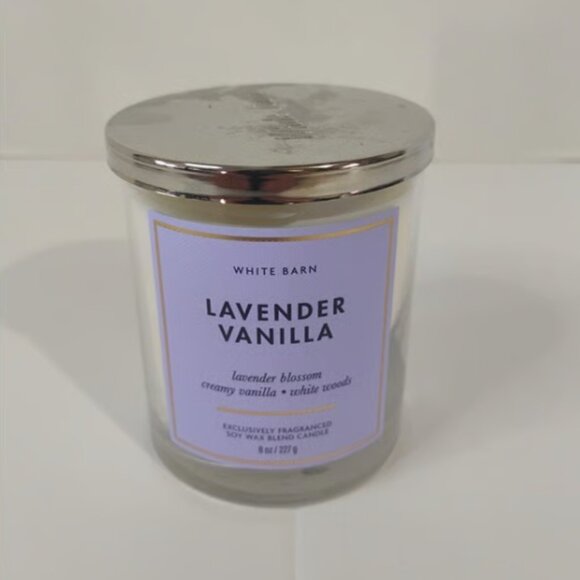 Bath & Body Works Single Wick Candle Jar 8 oz Lavender Vanilla White Barn New - Picture 2 of 3